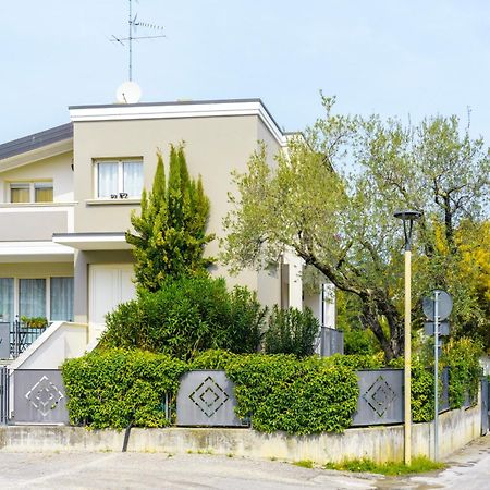 Matteotti Apartments Desenzano del Garda Exteriör bild