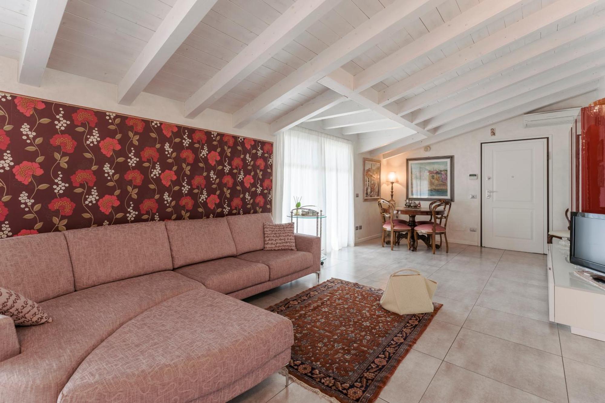 Matteotti Apartments Desenzano del Garda Exteriör bild