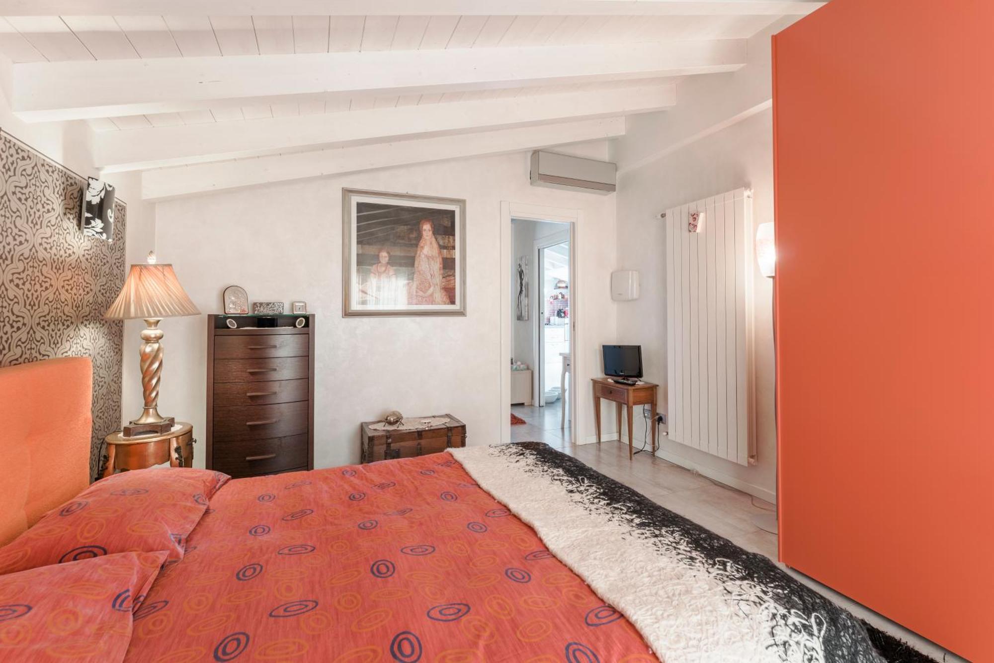 Matteotti Apartments Desenzano del Garda Exteriör bild